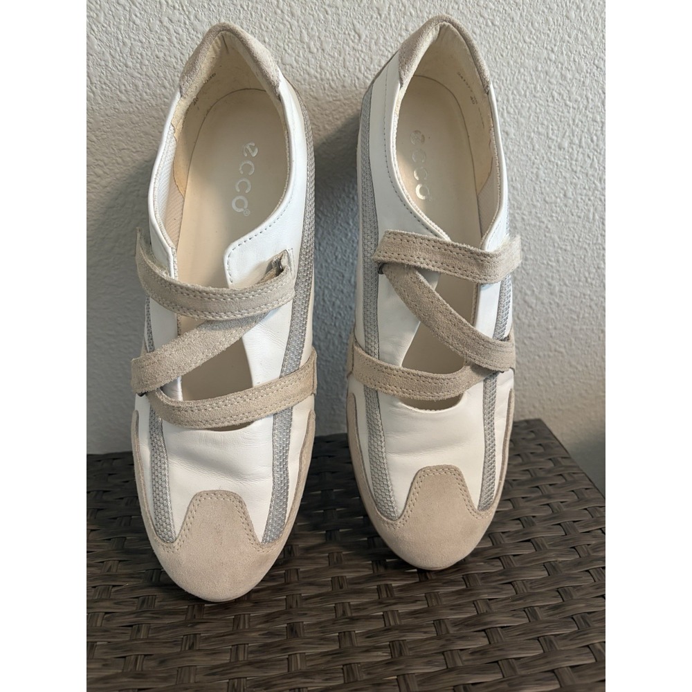 Ecco Walking Shoes White Leather Sneakers ~EU 40 US 9~Criss Cross Hook & Loop - Picture 6 of 8